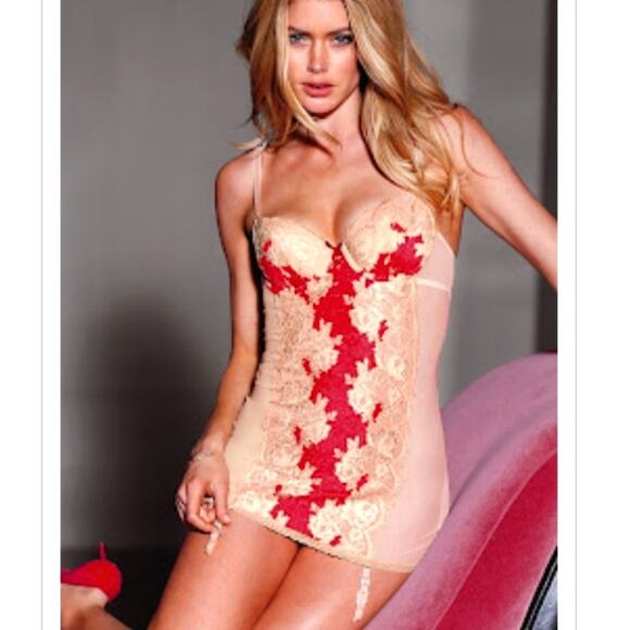 Victoria's Secret Very Sexy Garter Slip-on Bra Babydoll Hot Pink Ivory 36C - Picture 1 of 9